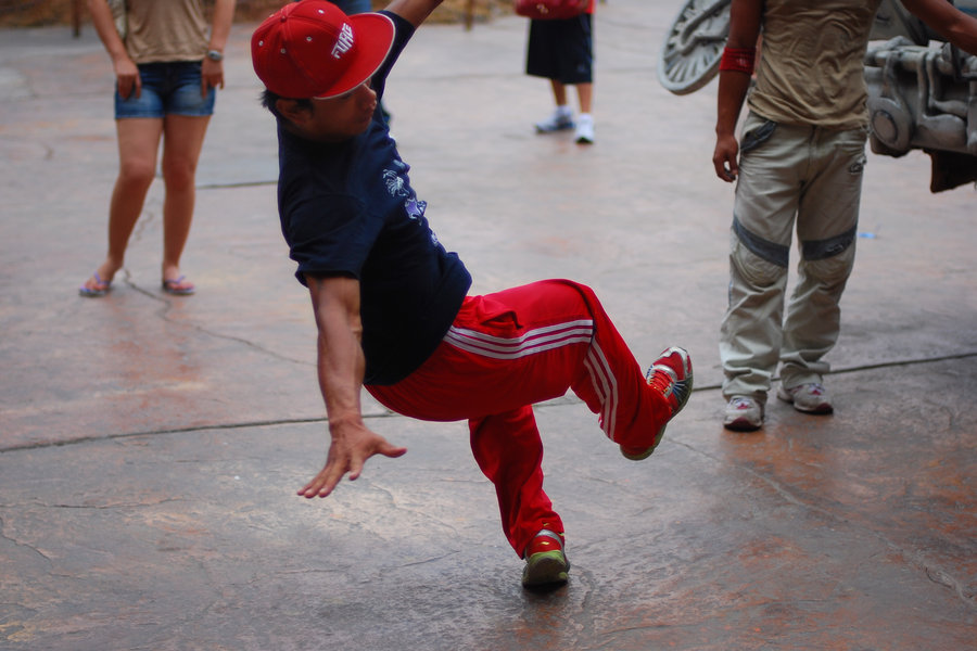 street_dance_2_by_echengshi.jpg